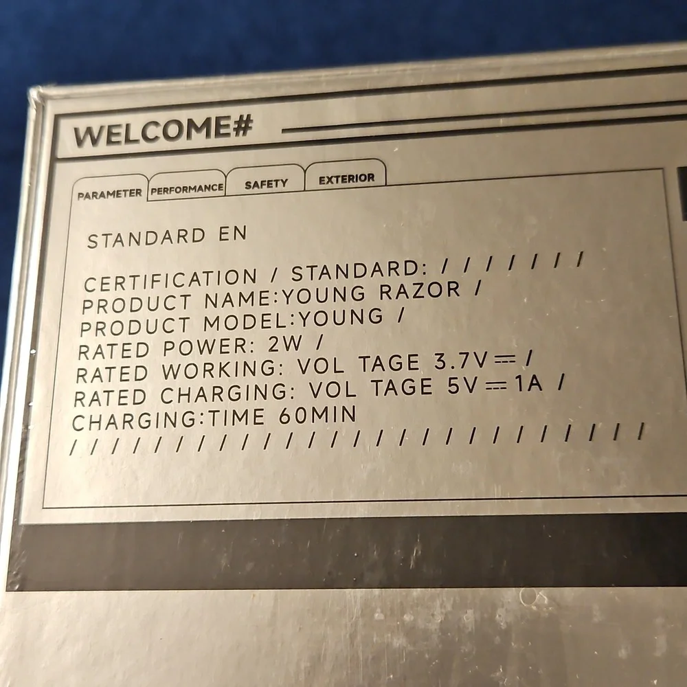 Young Razor - Picture 2 of 2